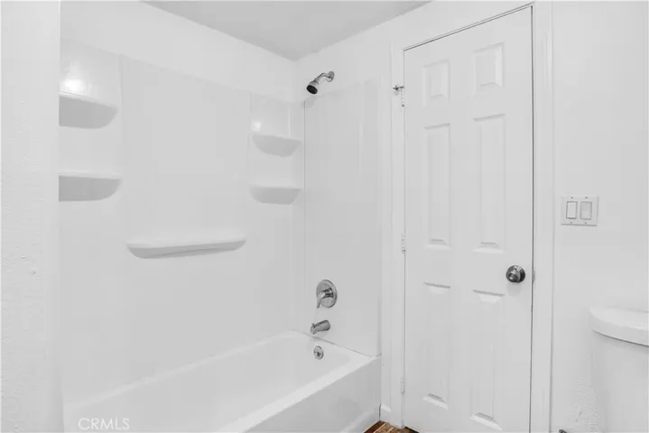 6942 Eucalyptus Avenue, 29 Palms, California 92277