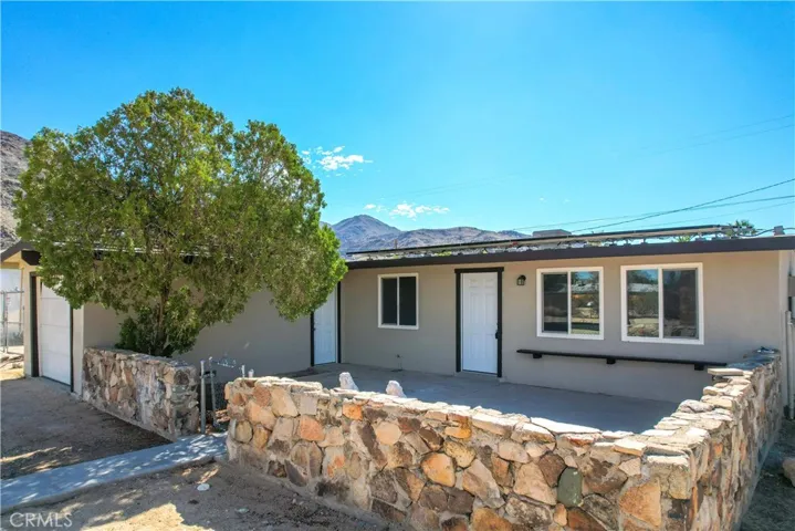 6942 Eucalyptus Avenue, 29 Palms, California 92277