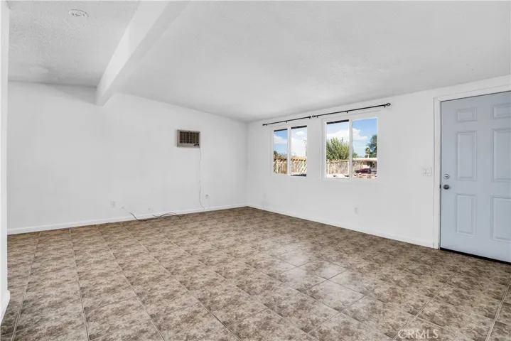 6942 Eucalyptus Avenue, 29 Palms, California 92277
