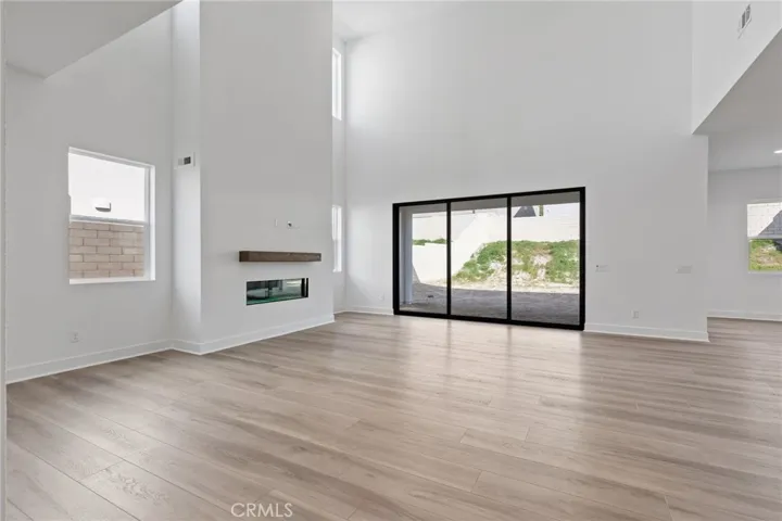 Great Room. Vireo Prairie. Skylar Collection