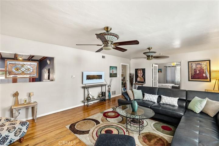 3001 San Francisco Avenue, Long Beach, California 90806