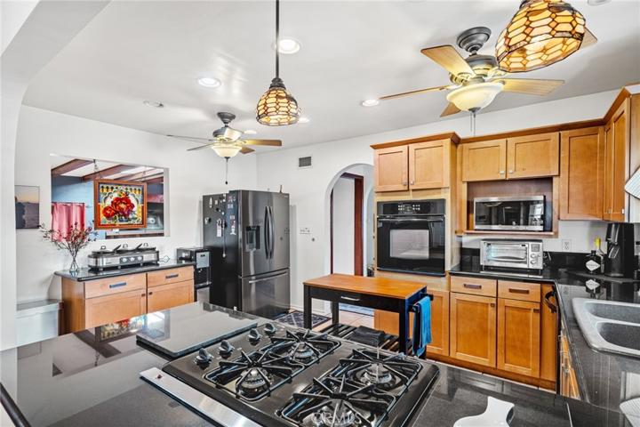 3001 San Francisco Avenue, Long Beach, California 90806