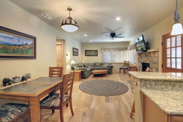 kitchen---dining---living-room_531859598