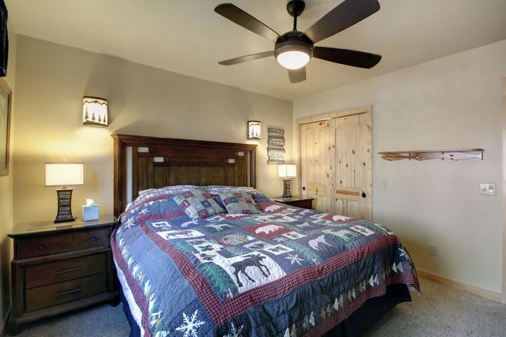 master-bedroom-2_53185959713_o