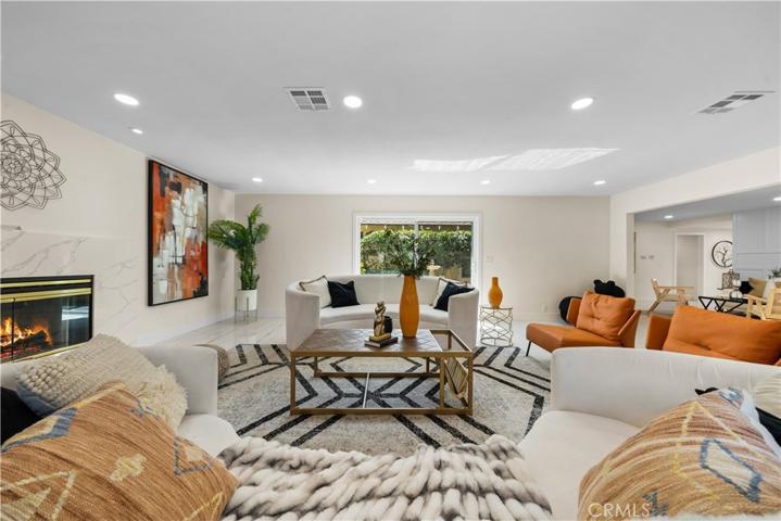 1549 Harmony Lane, Fullerton, California 92831