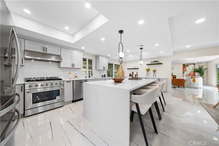 1549 Harmony Lane, Fullerton, California 92831