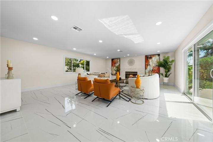 1549 Harmony Lane, Fullerton, California 92831