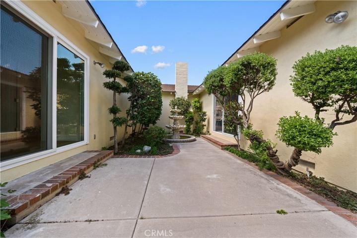 1549 Harmony Lane, Fullerton, California 92831