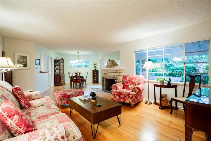 1455 N Mountain Avenue, Claremont, California 91711