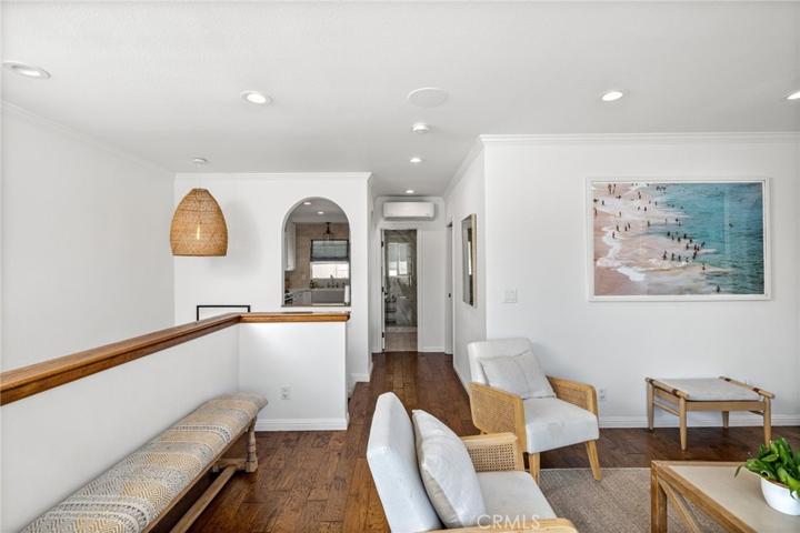 215 Longfellow Avenue, Hermosa Beach, California 90254