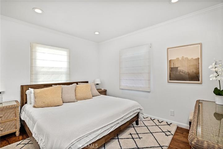 215 Longfellow Avenue, Hermosa Beach, California 90254