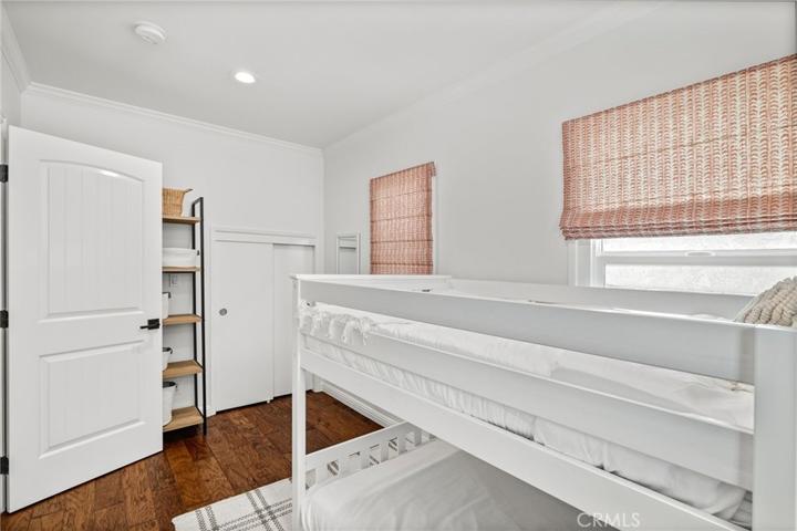 215 Longfellow Avenue, Hermosa Beach, California 90254