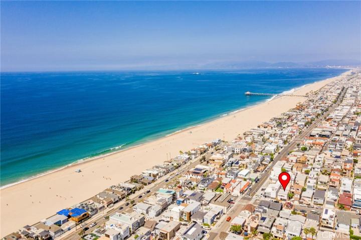 215 Longfellow Avenue, Hermosa Beach, California 90254
