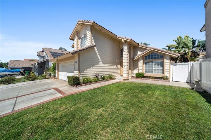 371 Glacier Circle, Corona, California 92879