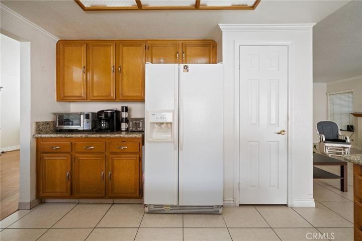 371 Glacier Circle, Corona, California 92879
