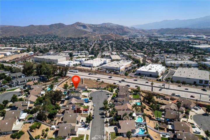 371 Glacier Circle, Corona, California 92879