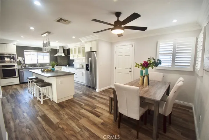 6962 Cumberland Drive, Huntington Beach, California 92647