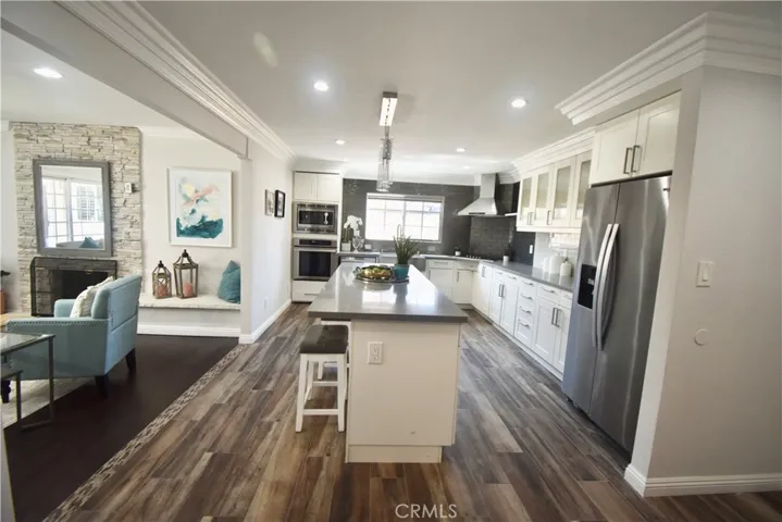 6962 Cumberland Drive, Huntington Beach, California 92647