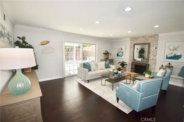 6962 Cumberland Drive, Huntington Beach, California 92647