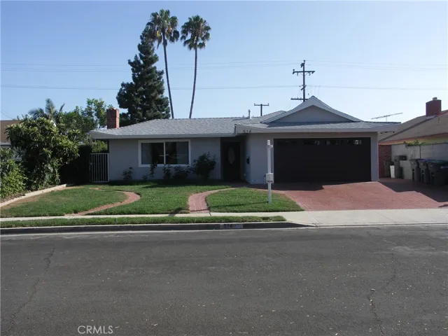 514 E Kenbridge Drive, Carson, California 90746