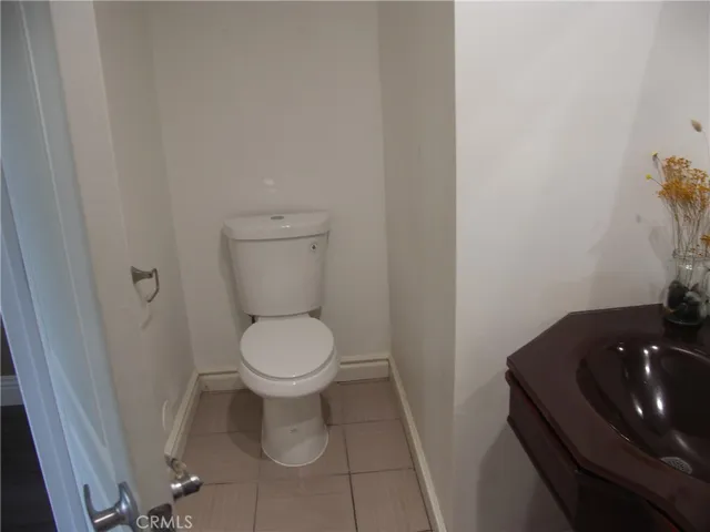 514 E Kenbridge Drive, Carson, California 90746