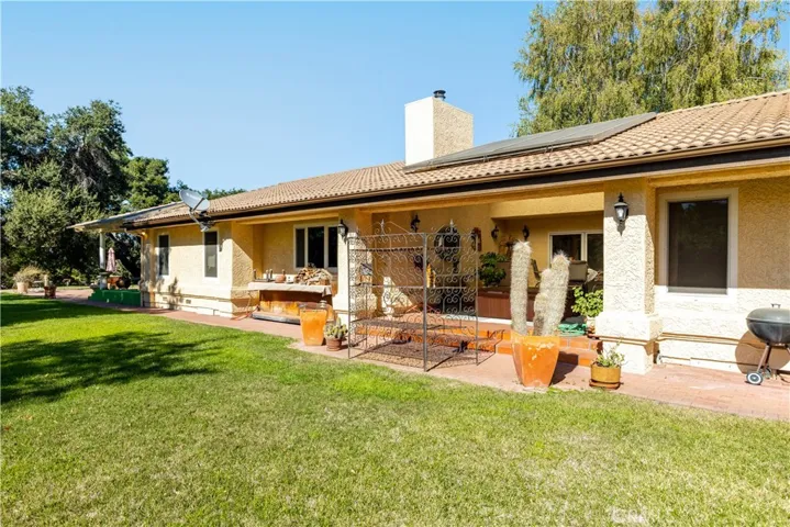 12660 El Camino Real, Atascadero, California 93422
