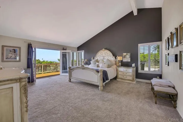 2048 Elevado Hills Drive, Vista, California 92084
