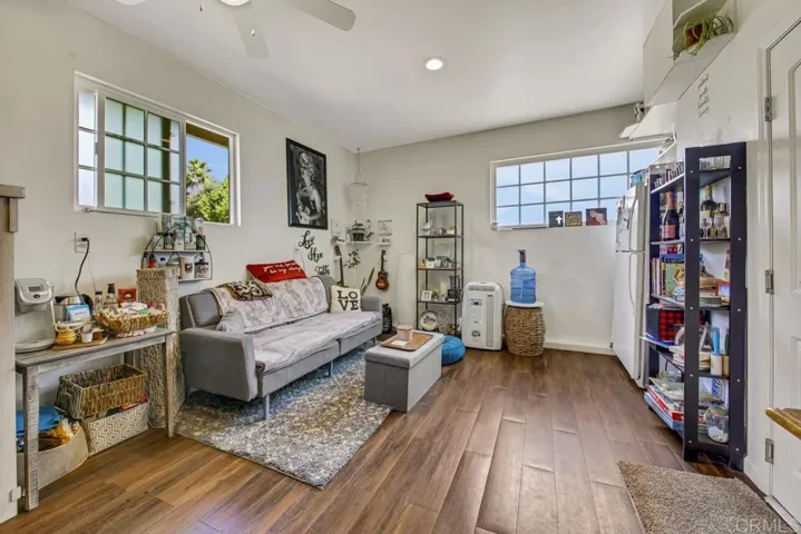 2048 Elevado Hills Drive, Vista, California 92084