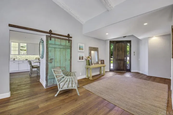 2048 Elevado Hills Drive, Vista, California 92084