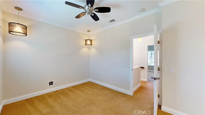 27867 Crown Court Circle Unit 75, Valencia, California 91354