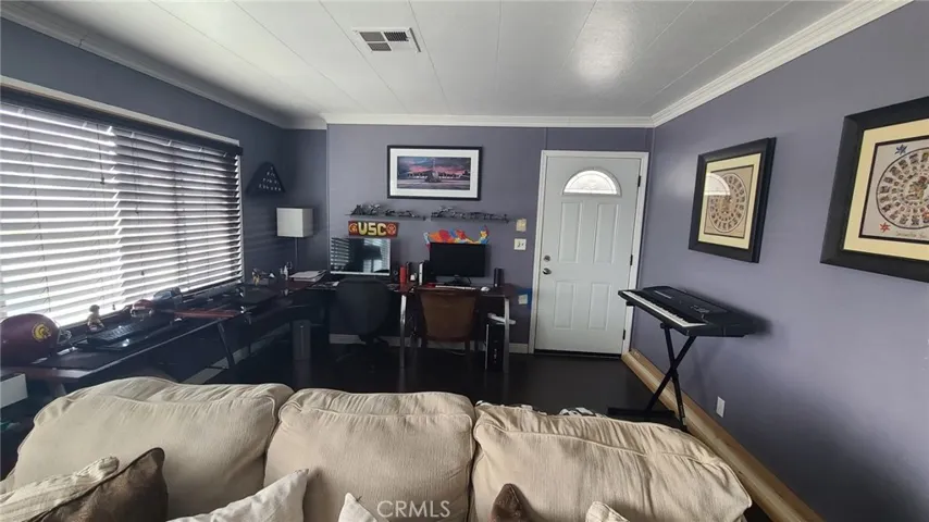 Principal entrance / Office area