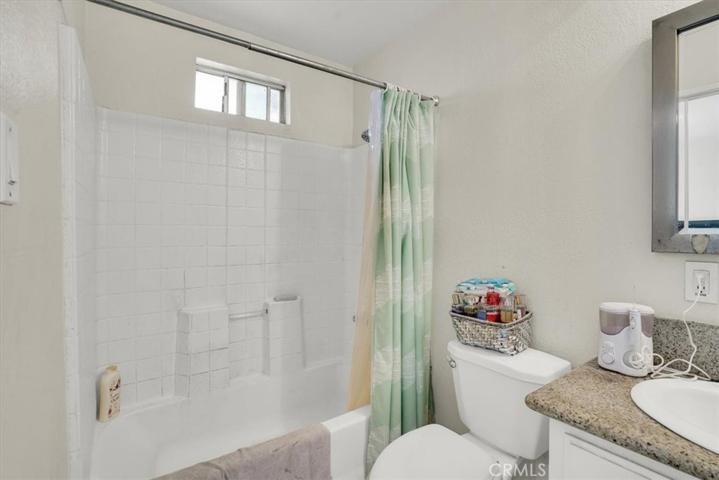 2421 Delta Avenue, Long Beach, California 90810