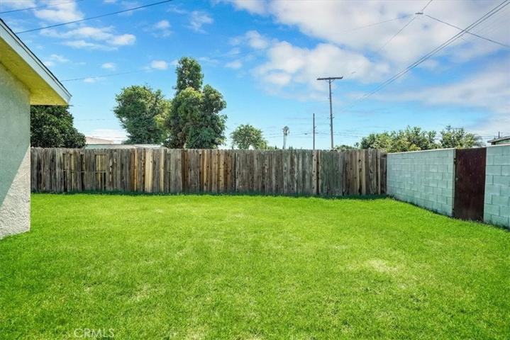 2421 Delta Avenue, Long Beach, California 90810