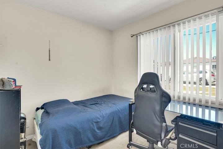 2421 Delta Avenue, Long Beach, California 90810
