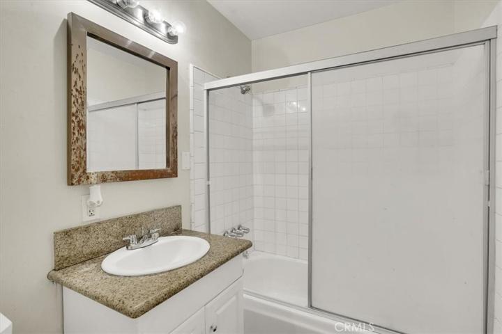 2421 Delta Avenue, Long Beach, California 90810