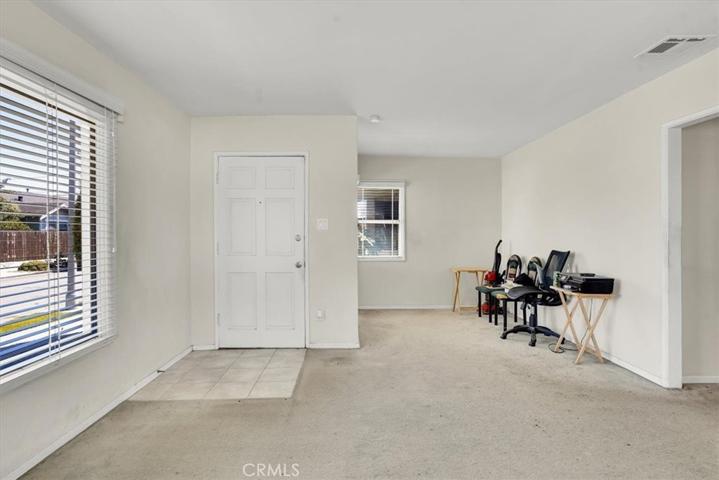 2421 Delta Avenue, Long Beach, California 90810