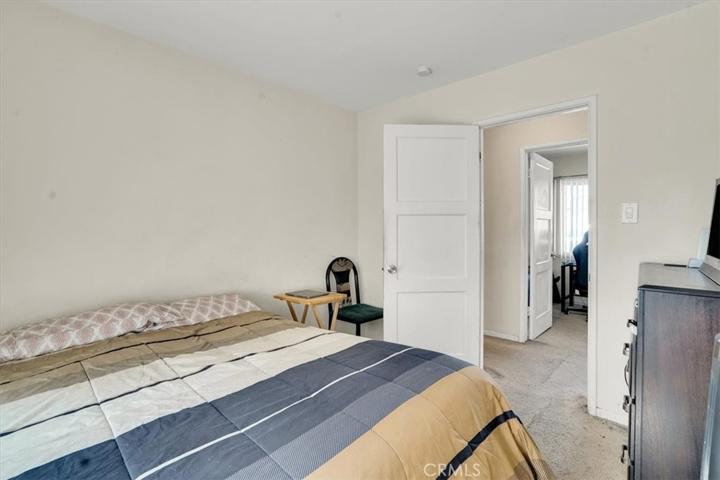 2421 Delta Avenue, Long Beach, California 90810