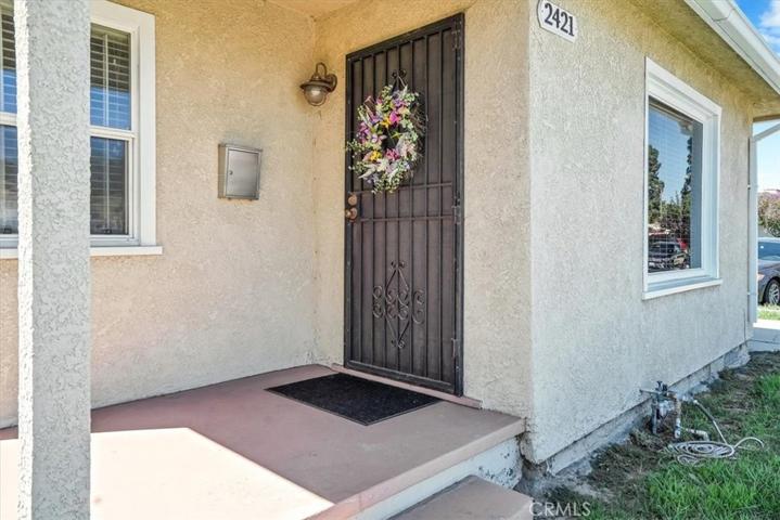 2421 Delta Avenue, Long Beach, California 90810