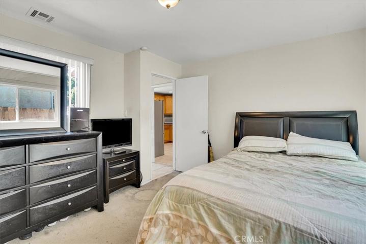 2421 Delta Avenue, Long Beach, California 90810