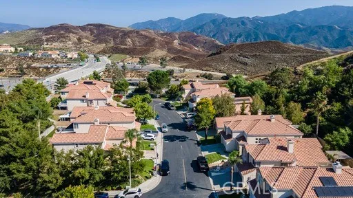 19418 San Marino Court, Newhall, California 91321