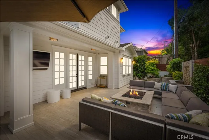 1605 Magnolia Avenue, Manhattan Beach, California 90266