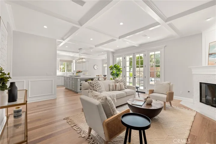 1605 Magnolia Avenue, Manhattan Beach, California 90266
