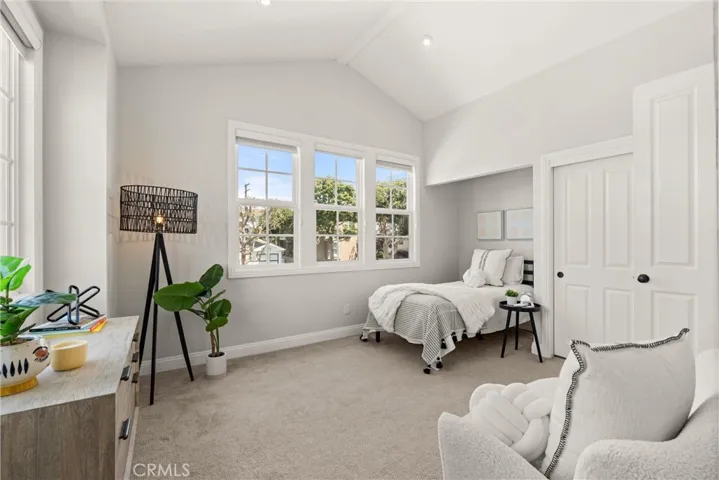 1605 Magnolia Avenue, Manhattan Beach, California 90266