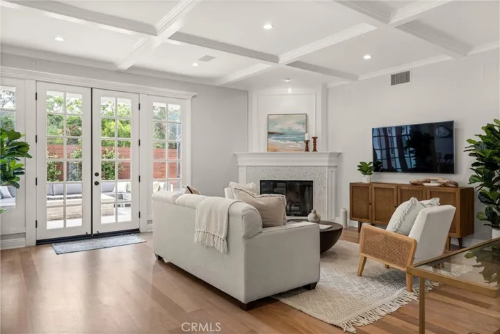 1605 Magnolia Avenue, Manhattan Beach, California 90266