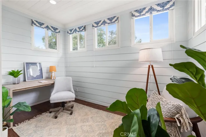1605 Magnolia Avenue, Manhattan Beach, California 90266