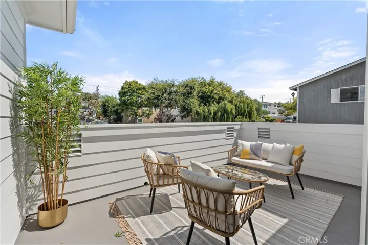 1605 Magnolia Avenue, Manhattan Beach, California 90266