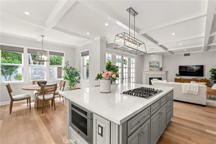 1605 Magnolia Avenue, Manhattan Beach, California 90266