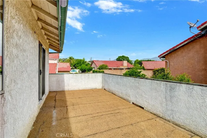 11706 Rincon Avenue, Sylmar, California 91342