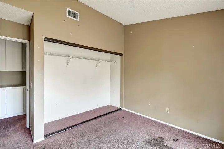 11706 Rincon Avenue, Sylmar, California 91342