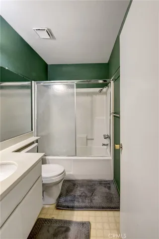11706 Rincon Avenue, Sylmar, California 91342